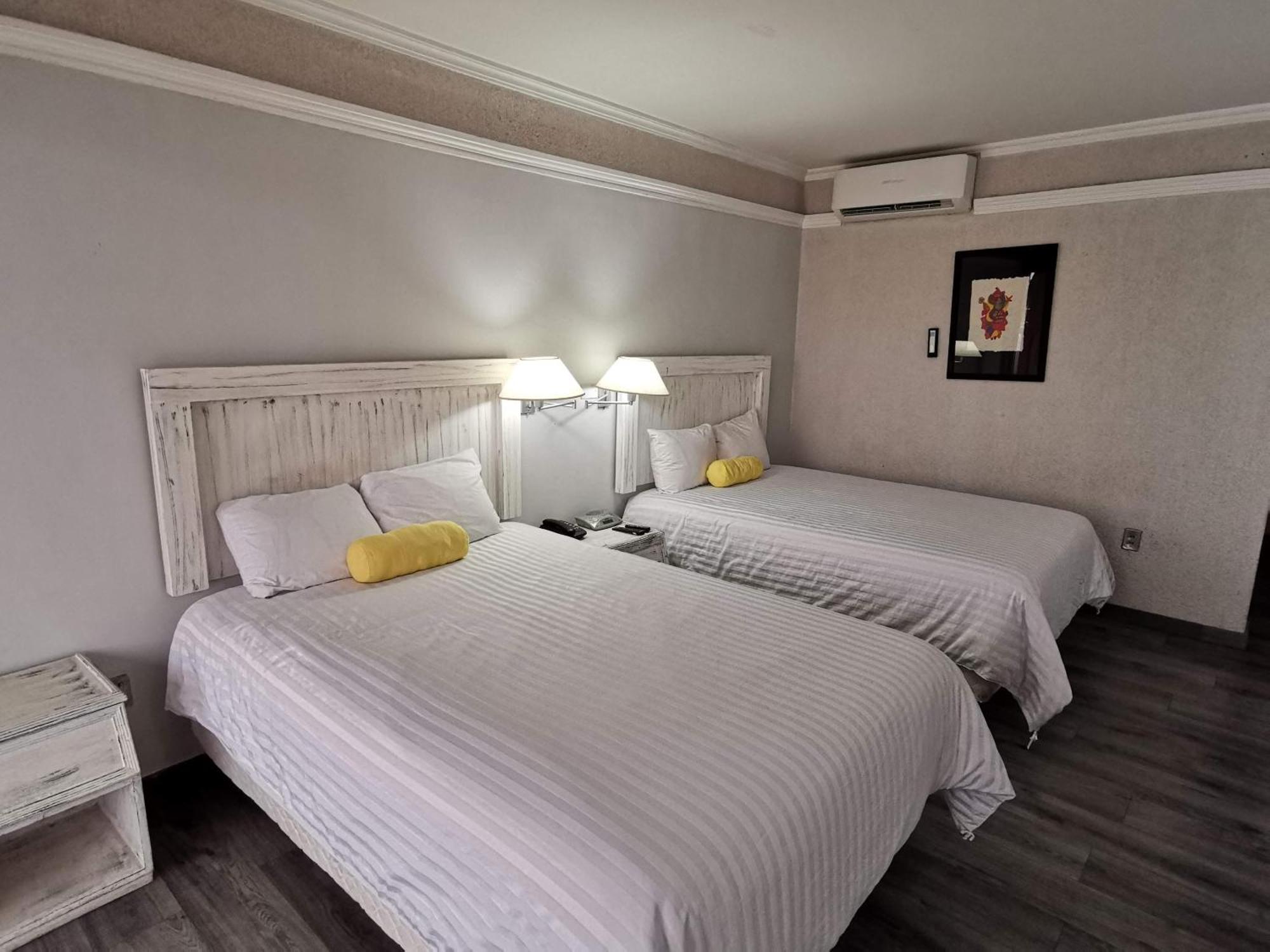 Paraiso Express Торреон Экстерьер фото