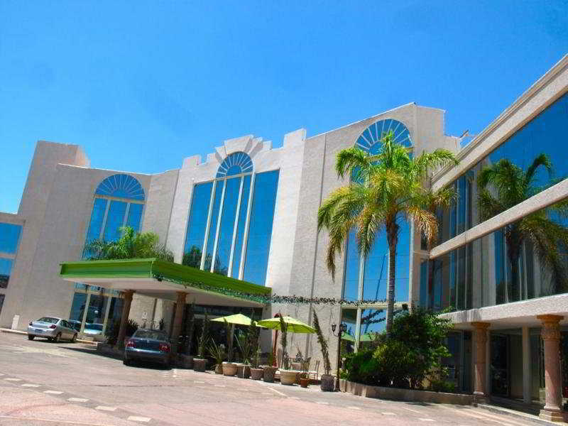 Paraiso Express Торреон Экстерьер фото